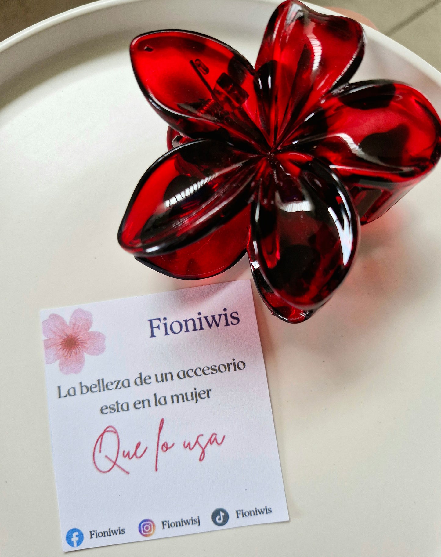 Hair Clip Hawaiana Carmesi