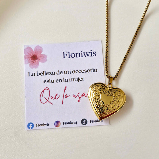 Collar Relicario Corazón