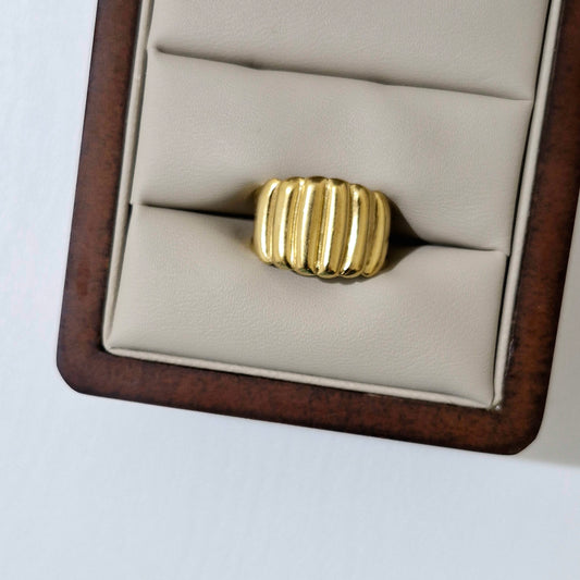 Anillo Lorenza