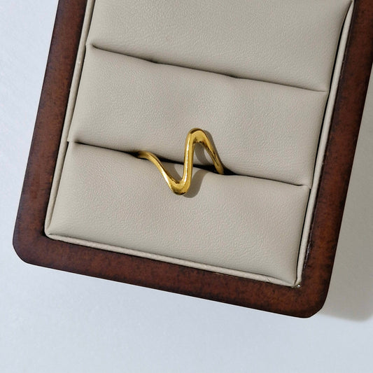 Anillo Elara